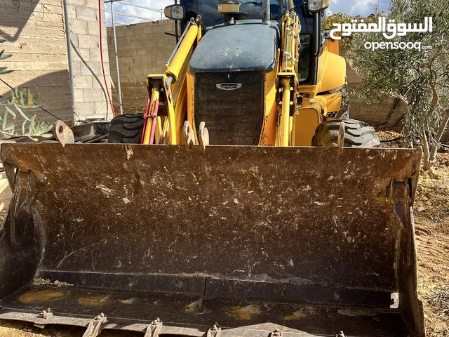 2010 Tracked Excavator Construction Equipments in Ramallah and Al-Bireh