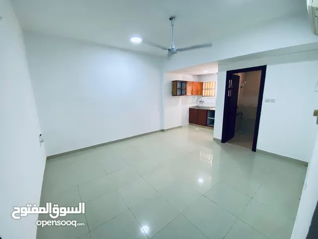 130 m2 Studio Apartments for Rent in Ajman Al Naemiyah