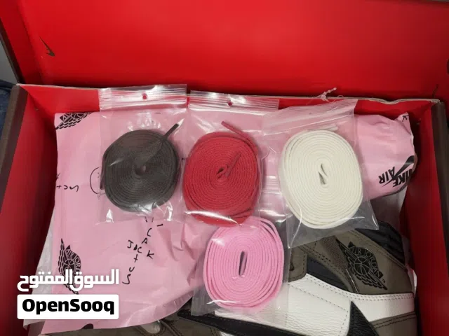 جوتي ترافس سكوت اصلي