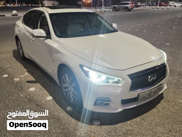 2017 إنفينيتي QX50 Standard