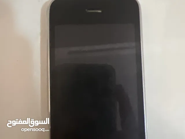 اول آيفون نزل