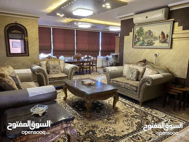 210 m2 3 Bedrooms Apartments for Rent in Amman 7th Circle