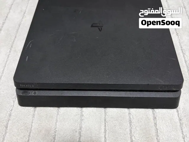 Ps 4 slim 1 Tara