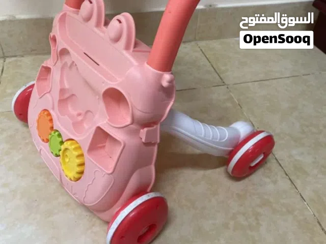 مشاية اطفال ممتازه ونظيفه