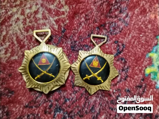 السلام عليكم عندي نحاسيات ودراهم انيكة للبيع