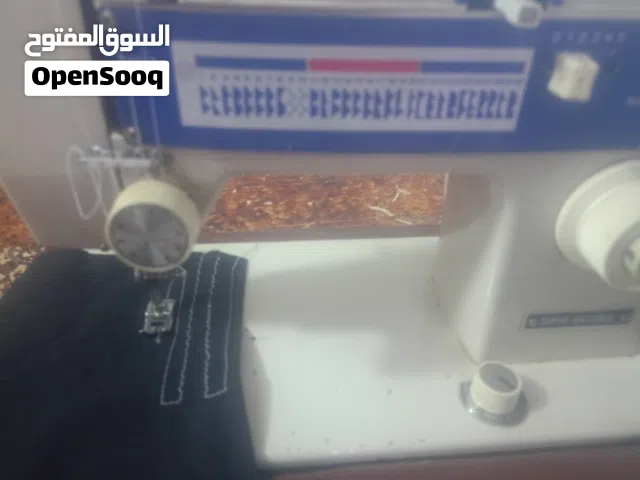 ماكينة خياطة منزلية مستعملة للبيع