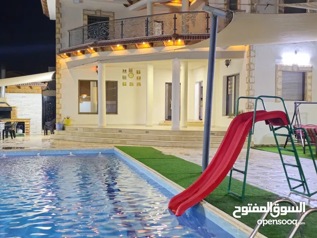 2 Bedrooms Chalet for Rent in Jordan Valley Al Rama