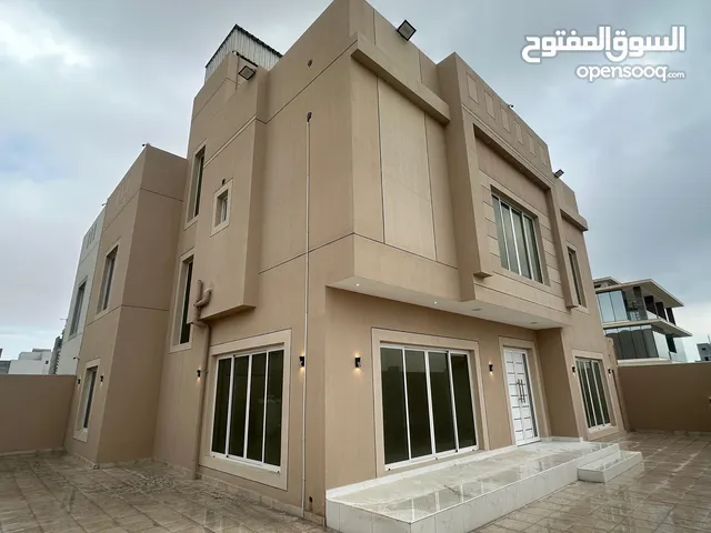 للإيجار فيلا في جو (راس حيان) Villa for rent in Ras Hayyan