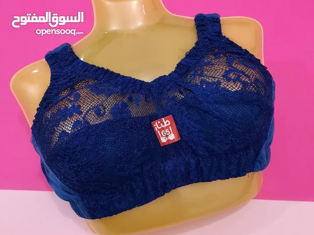 الملابس الداخلية النسائية