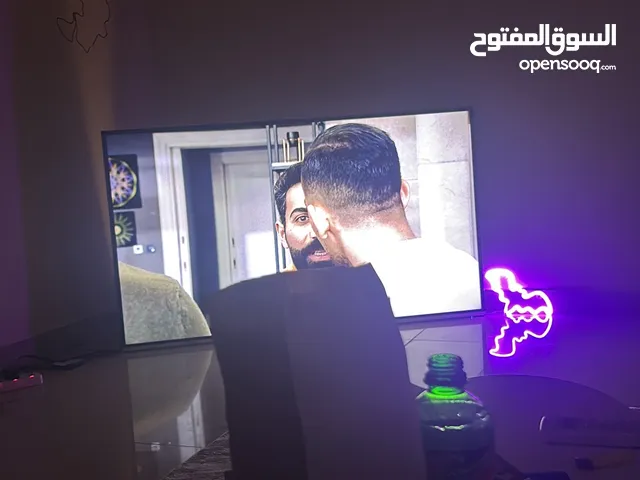 Others Smart 65 inch TV in Al Ain