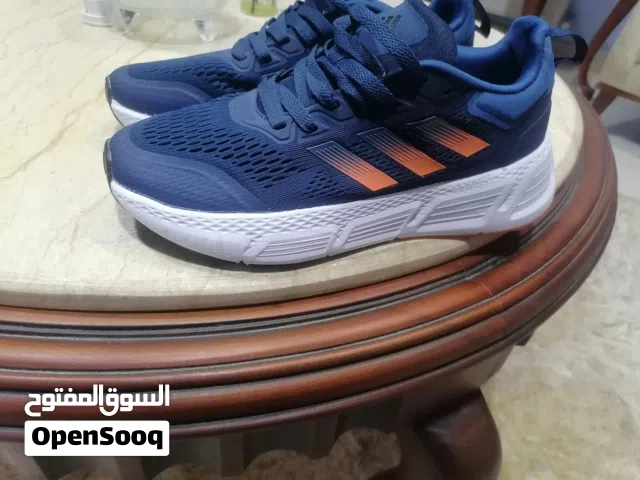 adidas Shoes – Never Worn