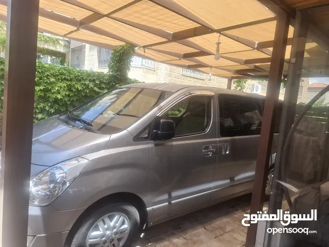 Used Hyundai H1 in Amman