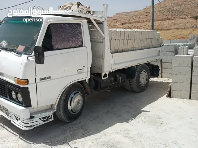 Tipper Daihatsu 1983 in Zarqa