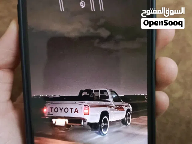 ايفون 12 للبيع نظيف جداً  استخدام خفيف ما مبطل ولا مبدل فيه شي ابداً. تواصل الجادين (تابع الوصف)