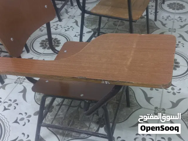 مقاعد دراسية