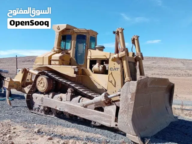 بلدوزر D8L للايجار