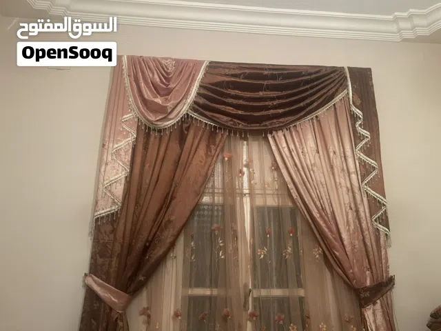 جلسة  للبيع ..استعمال نظيف جداً