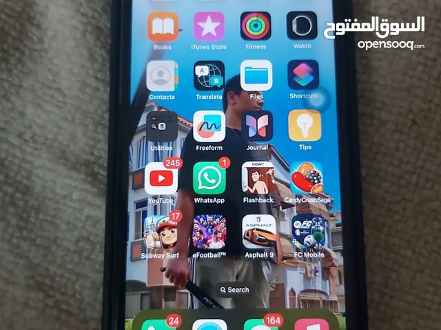 آيفون 11 للبيع أو البدال بي 11pro