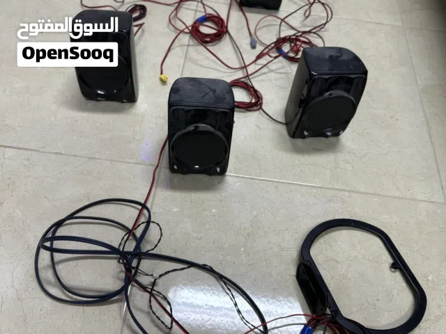 سماعات اداء قوي