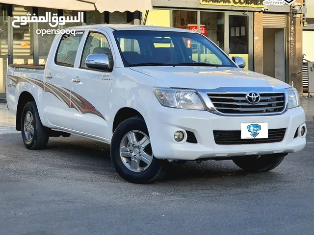 Used Toyota Hilux in Farwaniya