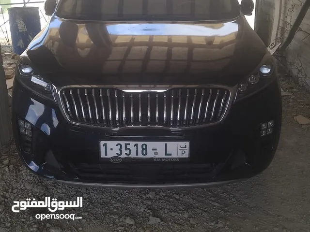 كيا سيرنتو اسود 2018 جنطات نيكل كااااااامل الاضافات فل فل فل
