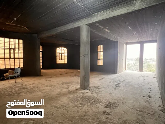 معرض او قاعة طابق ثاني لايجار في ابي الخصيب مساحة واسعة تابع الوصف مهم