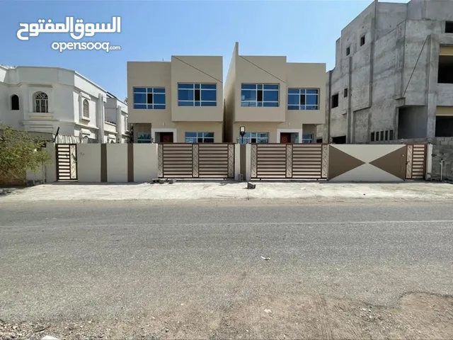 300m2 4 Bedrooms Villa for Sale in Muscat Al Mawaleh