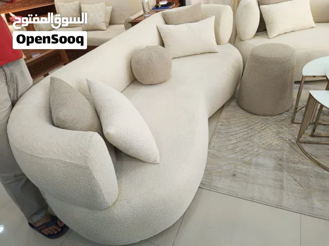 تنجيد الكنب القديم واصلاح التالف اقراء الوصف اسفل الاعلان