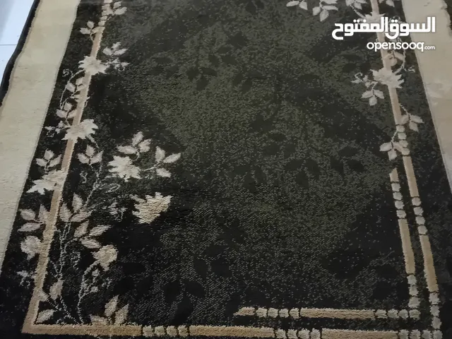 سجادتين نظيفتين جدا لاتحتاجان الى غسيل