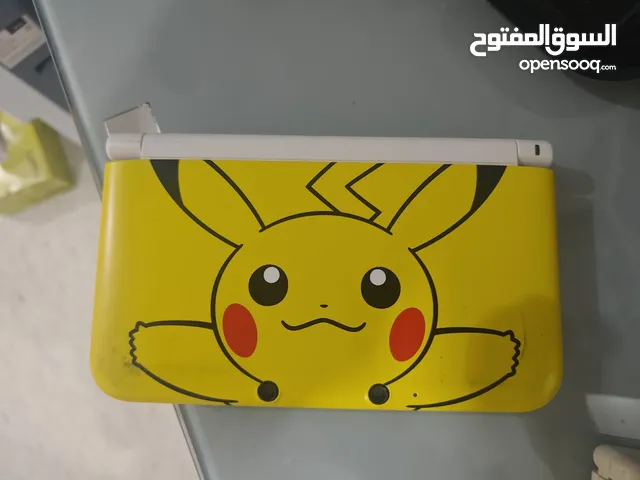 Nintendo 3DS XL Pikachu Edition
