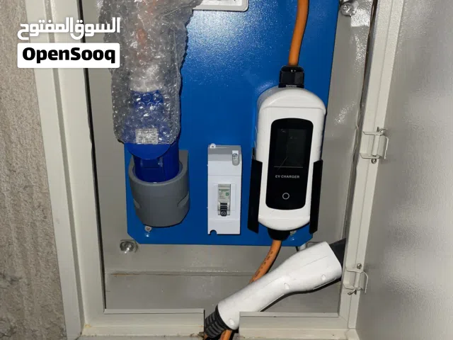 شاحن الفاً تسلا مستعمل بحال الوكاله
