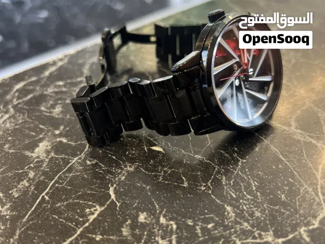 ساعه لون اسود