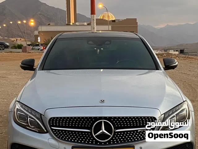 للبيع: الوحش النادر C43 AMG.. "فول أوبشن" (4 فصوص) بـ 4 شخصيات مختلفة