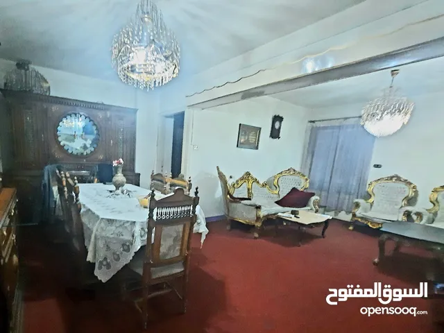 من المالك علي عبد الناصر الرئيسي  مباشره شقة مفروشة للايجار (المربع الذهبي )