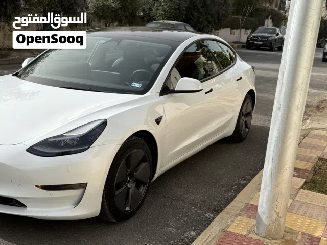 2022 Tesla Model 3 Standard Plus