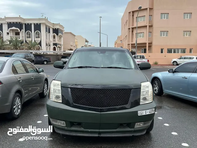 Used Cadillac Escalade in Kuwait City
