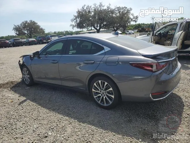 Lexus ES 2021 in Al Batinah