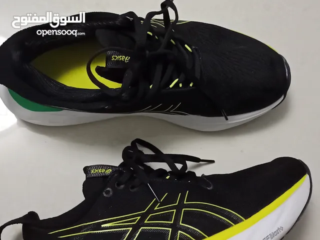 41 Sport Shoes in Amman
