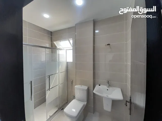 140 m2 4 Bedrooms Apartments for Sale in Zarqa Al Zarqa Al Jadeedeh