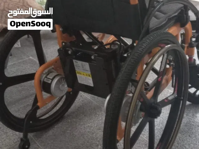كرسي متحرك كهربائي