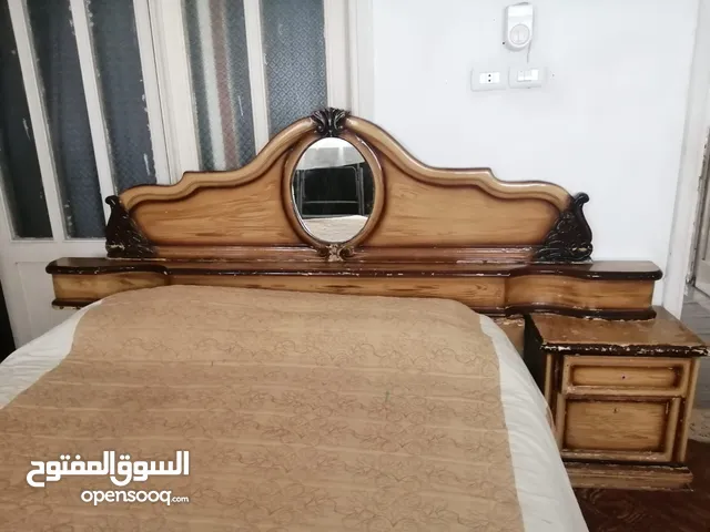 غرفة النوم مستعملة
