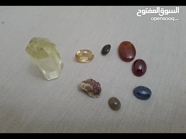 مجوعة فصوص احجار كريمة طبيعية