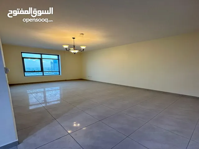 2050 ft 3 Bedrooms Apartments for Rent in Sharjah Al Majaz