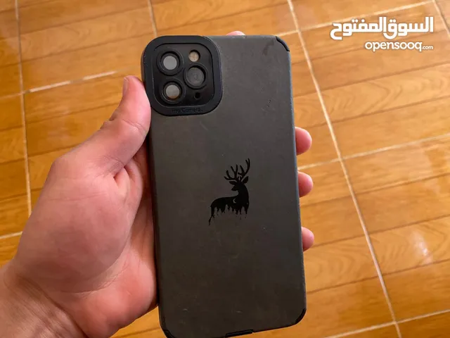 موبايل ايفون 11 برو ماكس استخدام خفيف للبيع بسعر حرق