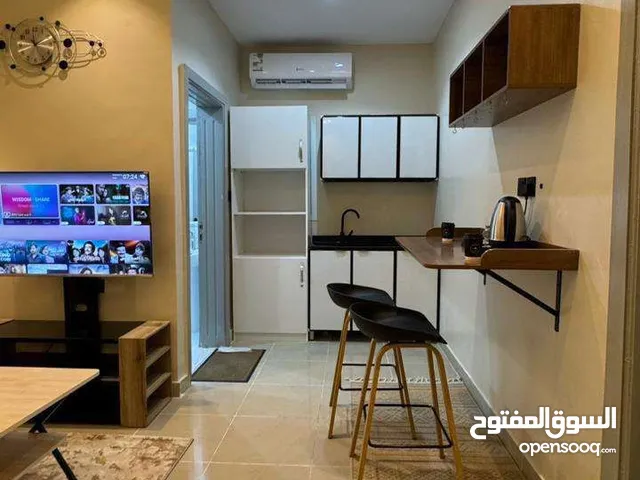 250 m2 Studio Apartments for Rent in Al Riyadh Al Yarmuk