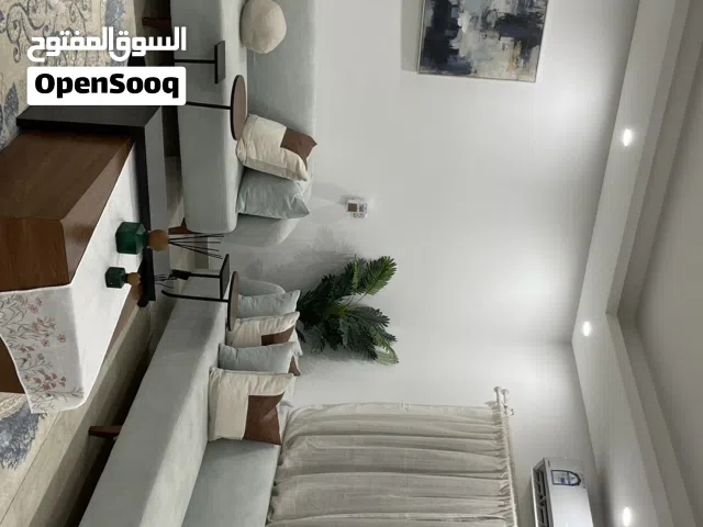 استعمال خفيف كنب ازرق سماوي