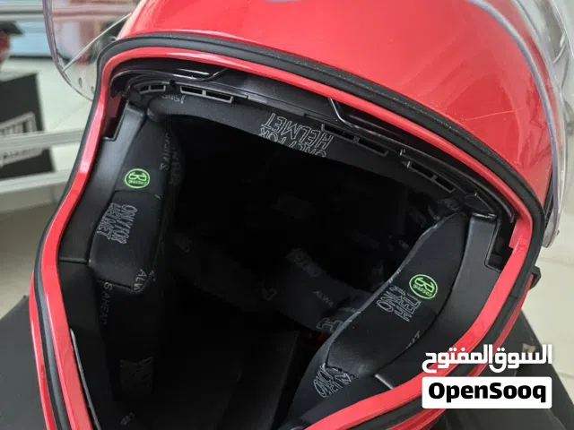 خوذه من شركه MHT الخوذة جديده مو مستعمله