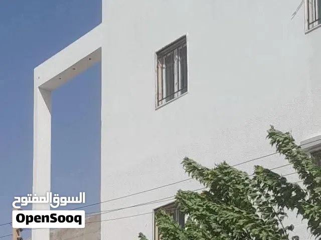 فيلا للبيع استثماري وسكني في شارع الخليج ليثي قرب من رائسي 4 فيلا من قطران