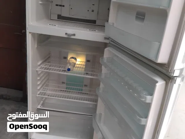 $ بيع ثلاجة توشيبا يباني 24 قدم حجم عائلي استعمال خفيف معا التوصيل والكفاله