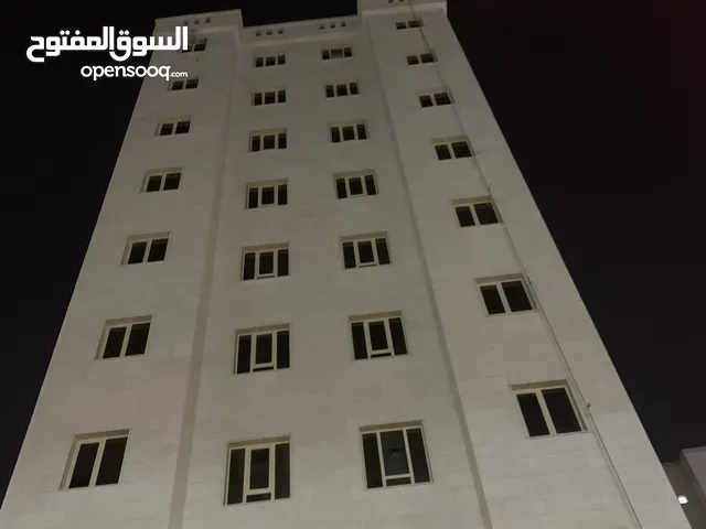عمارة للإيجار للشركات والمؤسسات والهيات الحكومية يالفروانية 3غرف وحمامين ومطبخ بالفروانية